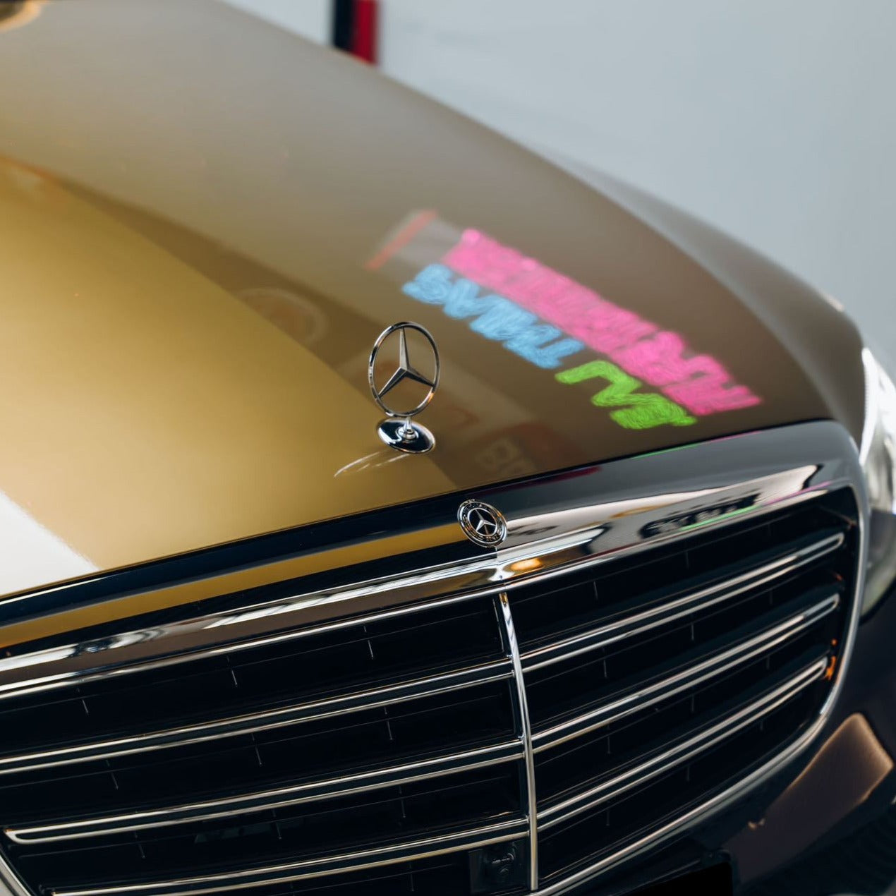 Glänzende Metallische Flüssige Chrom Auto-Folie