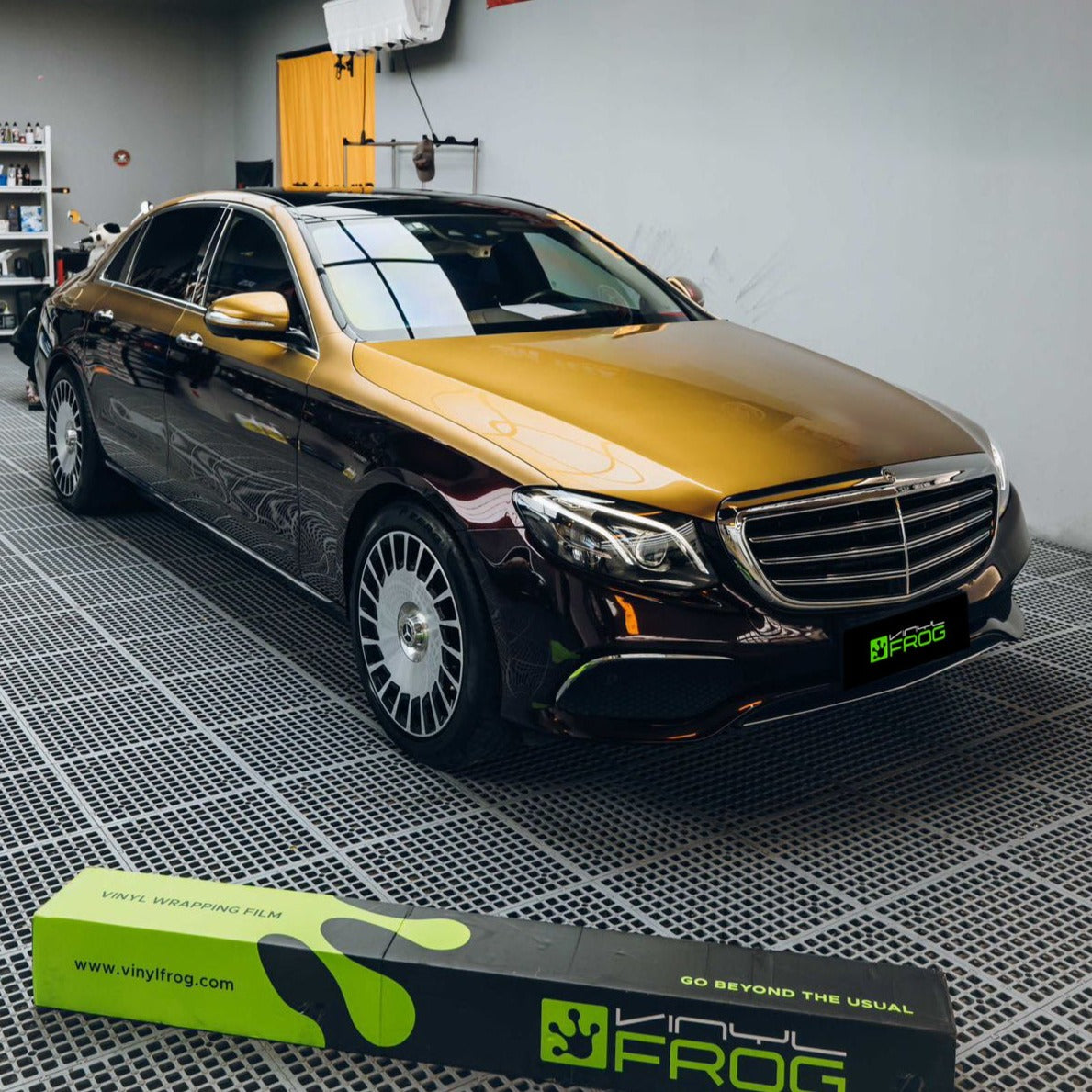 Glänzende Metallische Flüssige Chrom Auto-Folie