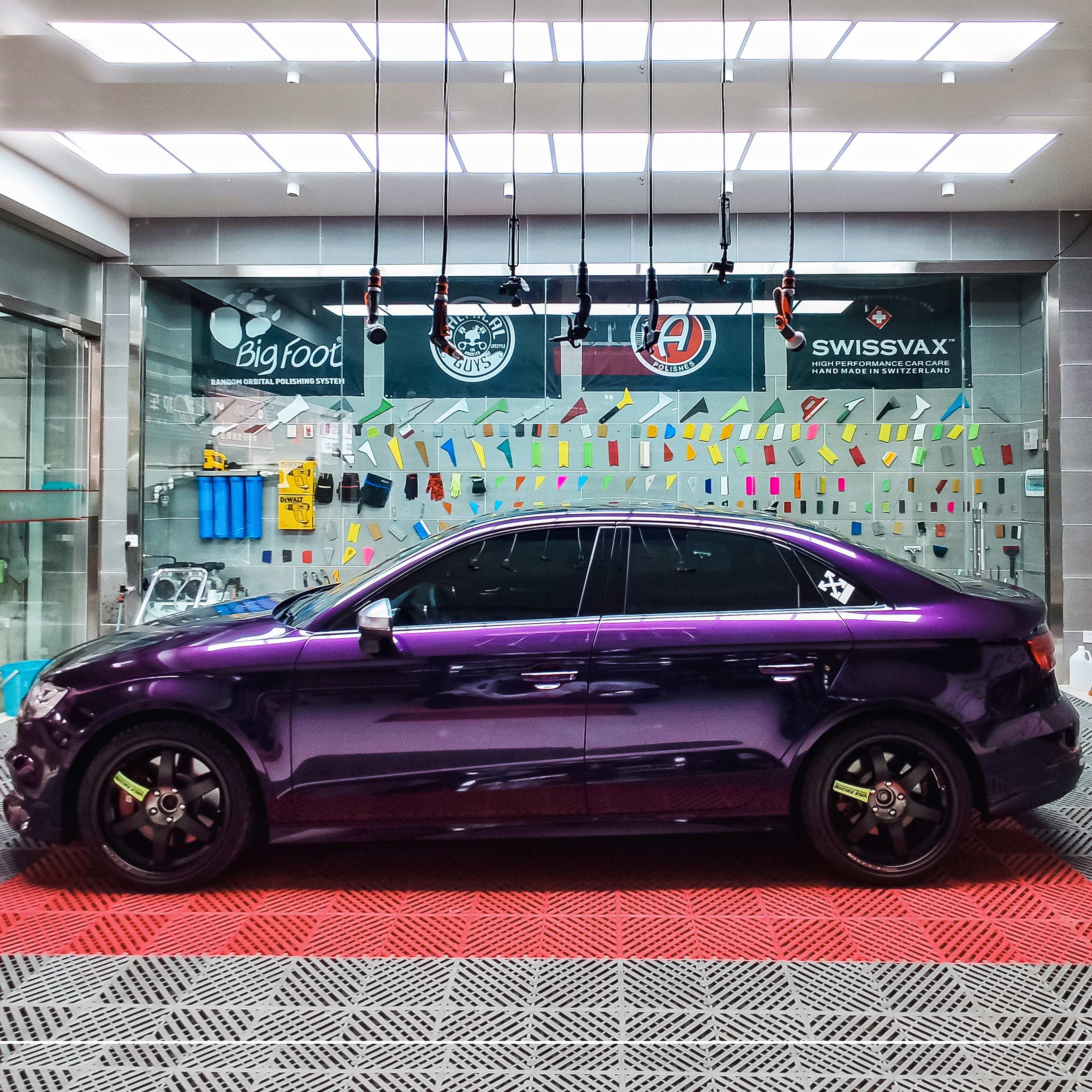 Glänzend-Metallic Mitternachtslila autofolie